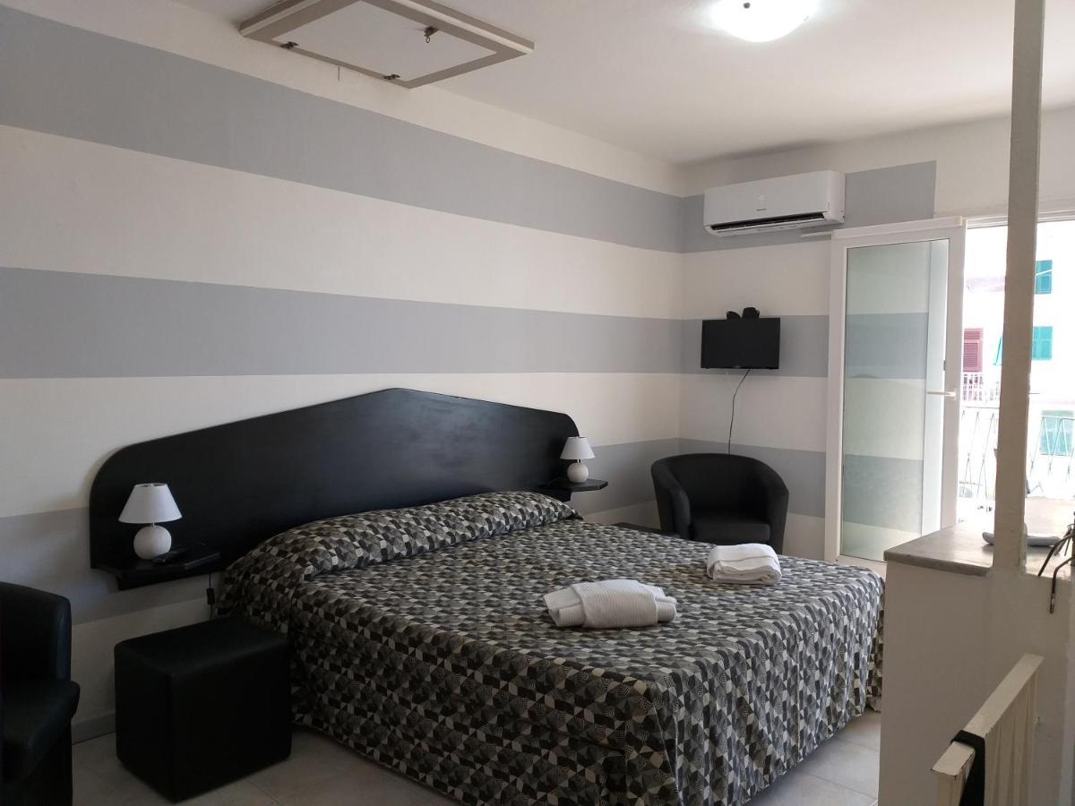 Aa Ciasea Duu Pintuu Apartment ริโอมัจโจเร ภายนอก รูปภาพ