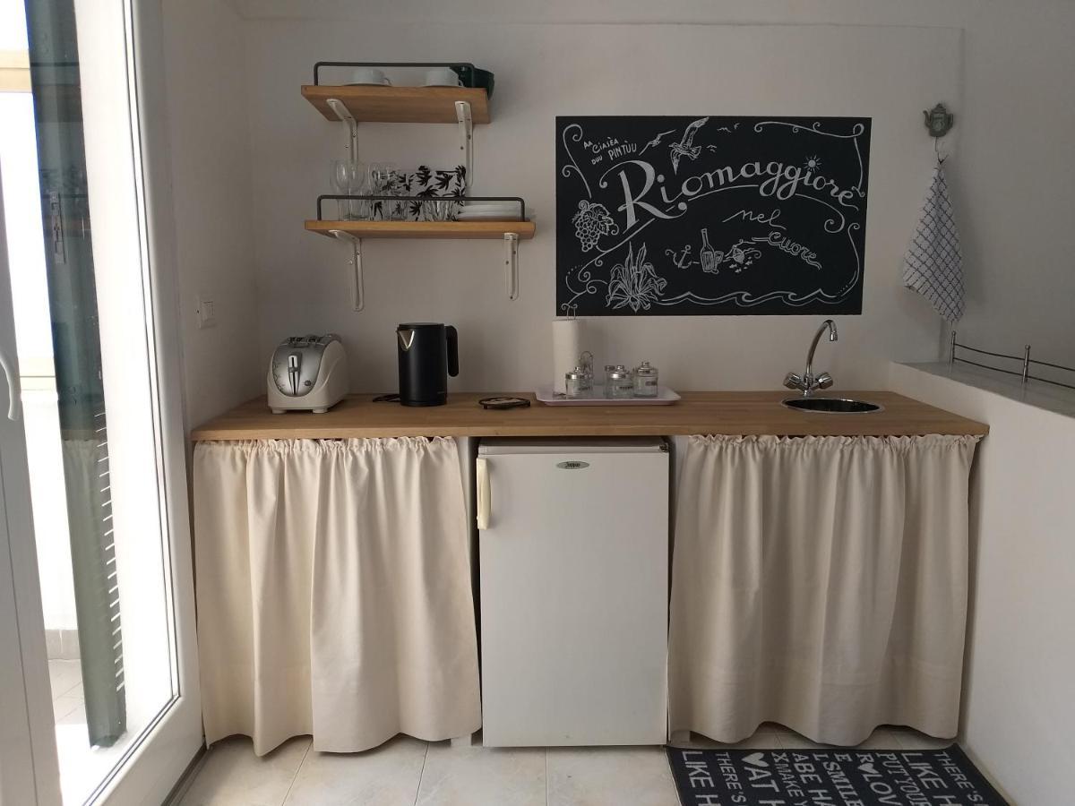 Aa Ciasea Duu Pintuu Apartment ริโอมัจโจเร ภายนอก รูปภาพ